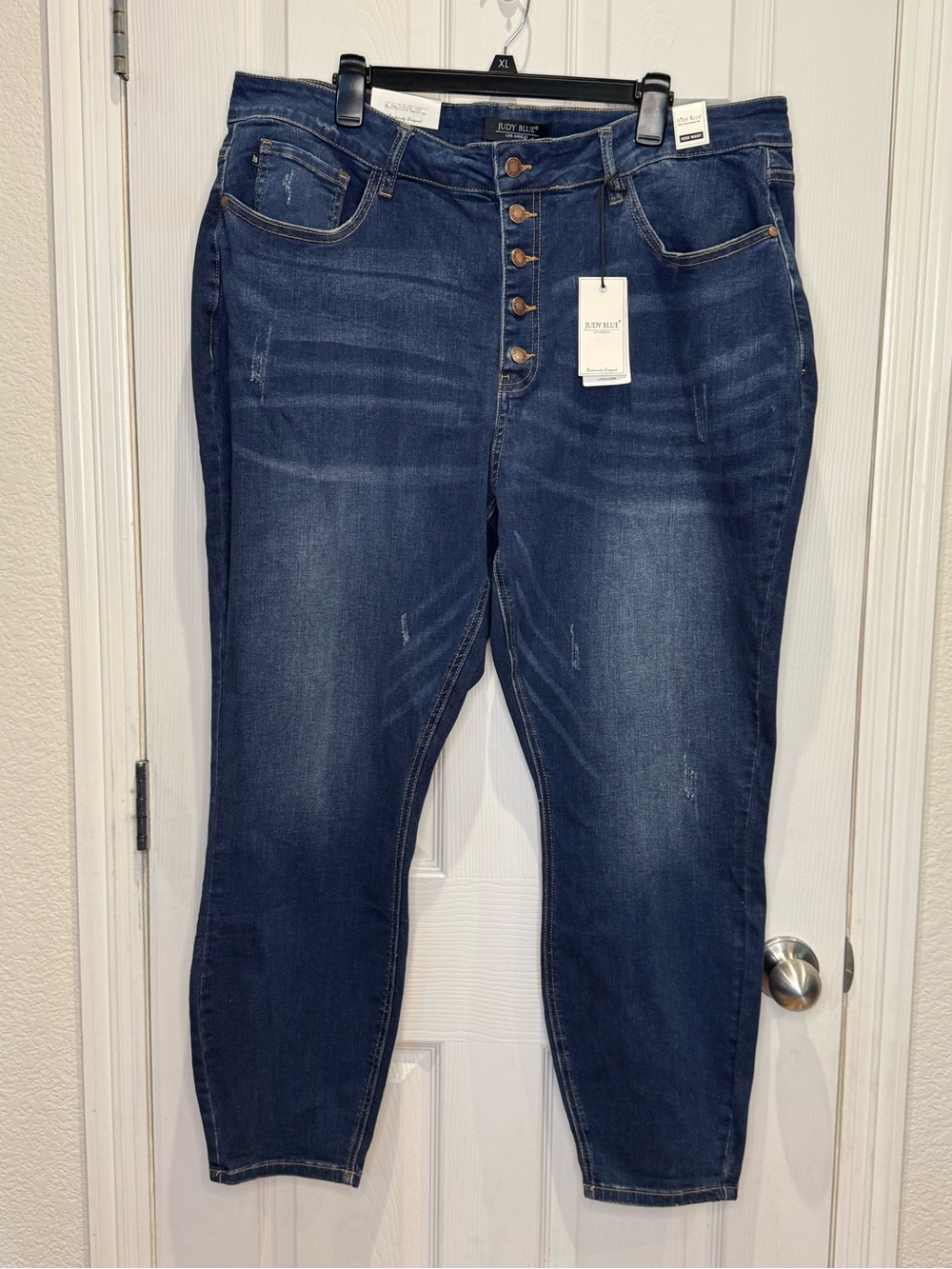 NEW Judy Blue Plus Women's 24W Sienna Classic Button Fly Ankle Skinny Denim Jean - Picture 2 of 8